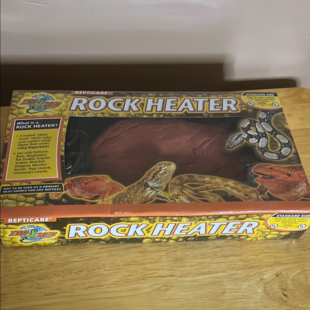 😄New in box reptile heated rock
